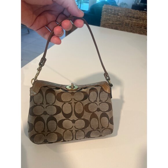 Coach Brown Signature Canvas Wristlet With Gold Accents & Turnlock Closure - Picture 8 of 11